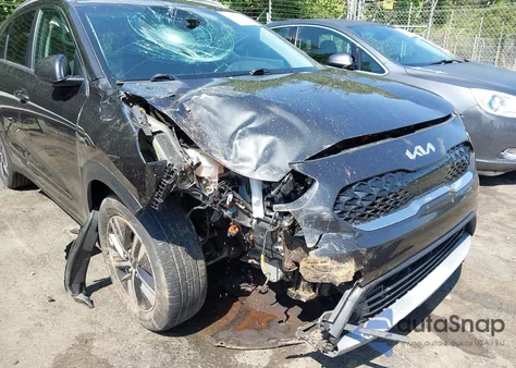 2022 Kia Niro Plug-In Hybrid Lxs из США, поврежденный, VIN KNDCM3LD0N5515317